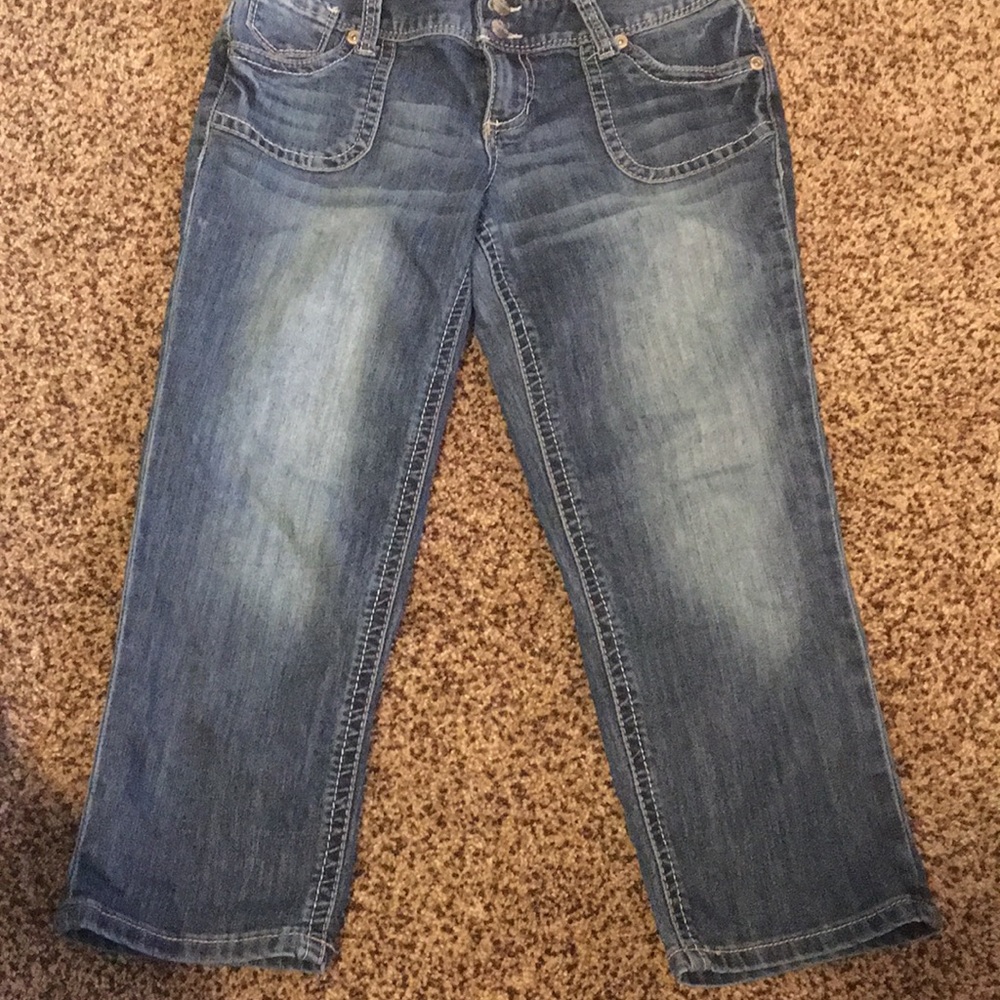 Maurice’s crop pants